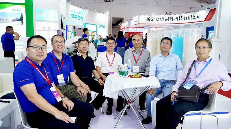 ϲ󲩻long8Ψһչλֳ3