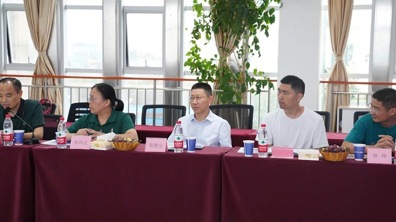 long8Ψһ&ɳ̻ᡰ̸ᡱ